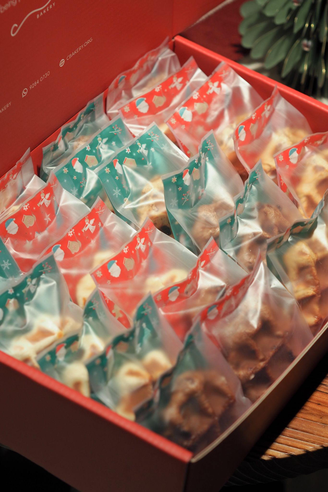 ✧聖誕禮盒✧ 列日窩夫聖誕派對禮盒 (24件)